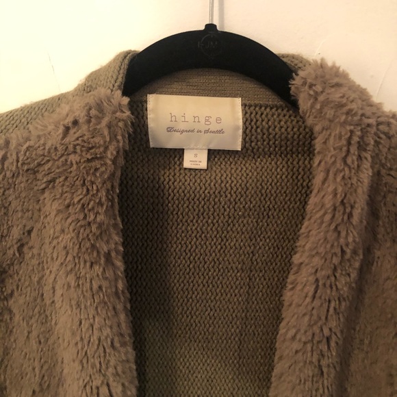 Nordstrom faux fur vest - Picture 2 of 6